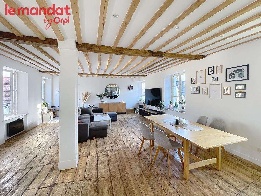 Appartement à SERAINCOURT