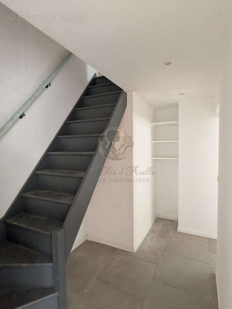 Maison à SAINT-GENIS-LAVAL