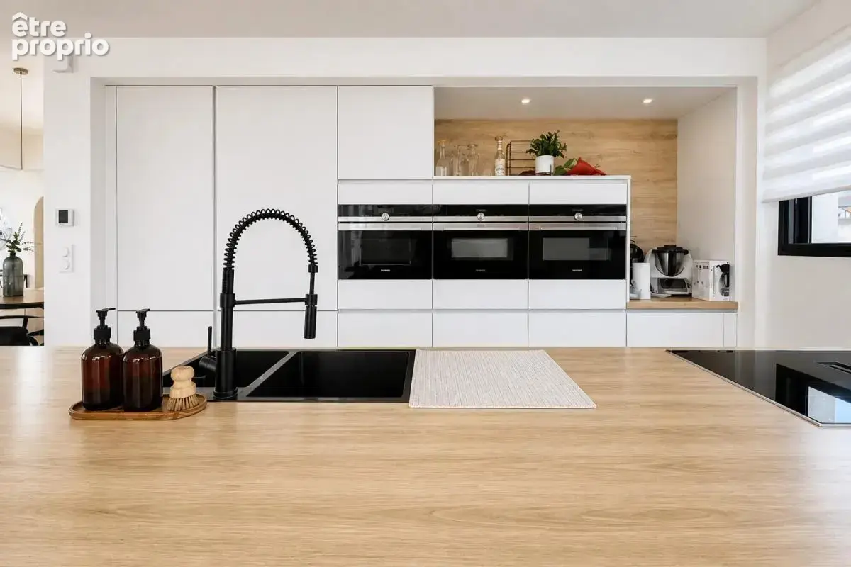 Maison de 5 pièces de 130 m² à Vias - photo 8