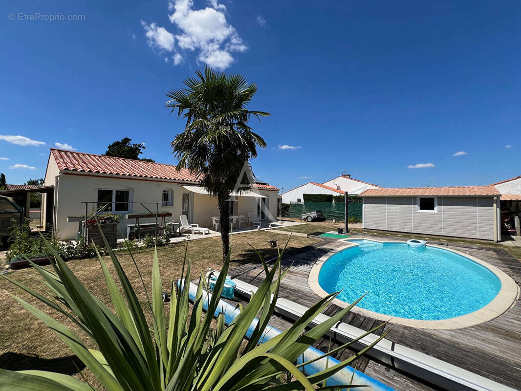 Maison à LE BERNARD