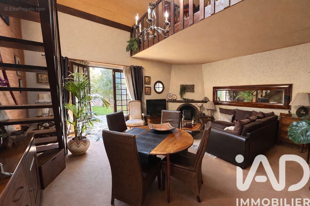 Photo 4 - Maison à CACHAN