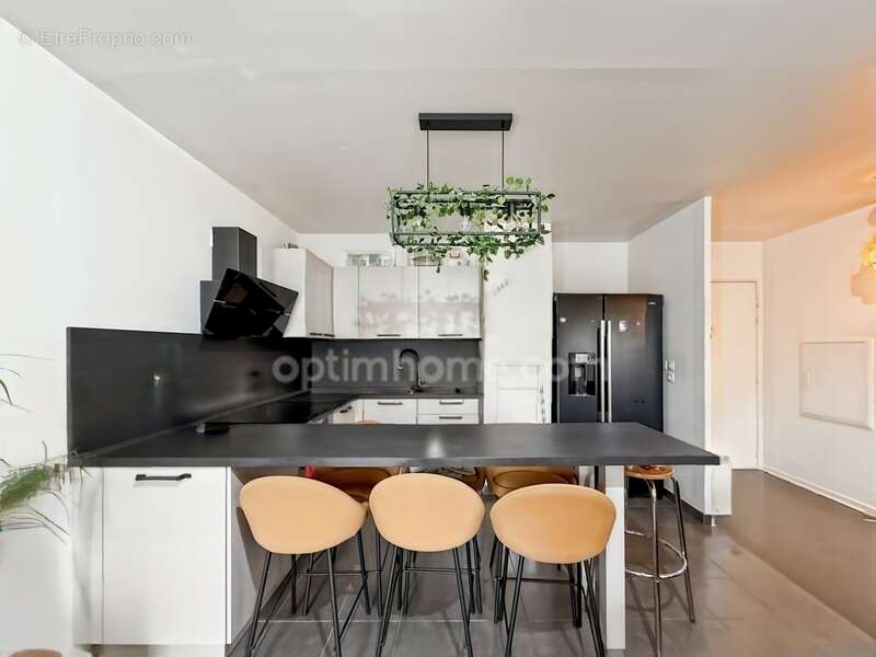 Appartement à ENGHIEN-LES-BAINS