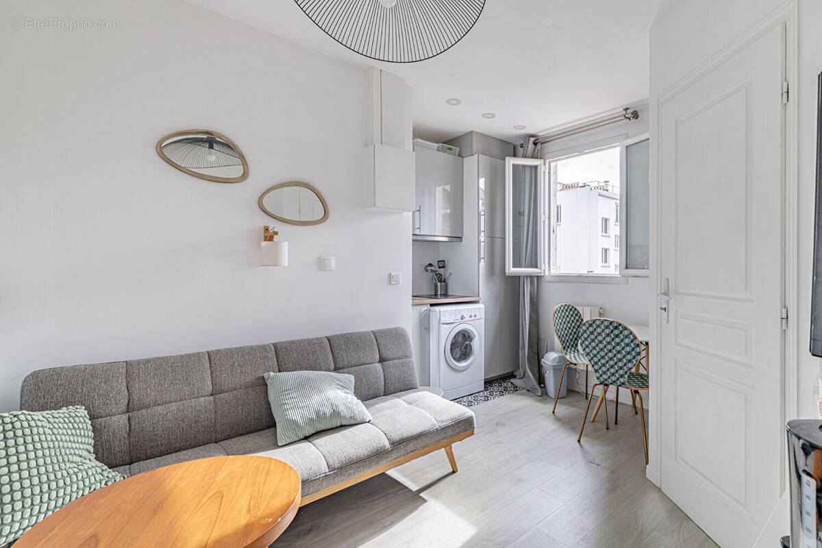 Appartement à PARIS-15E