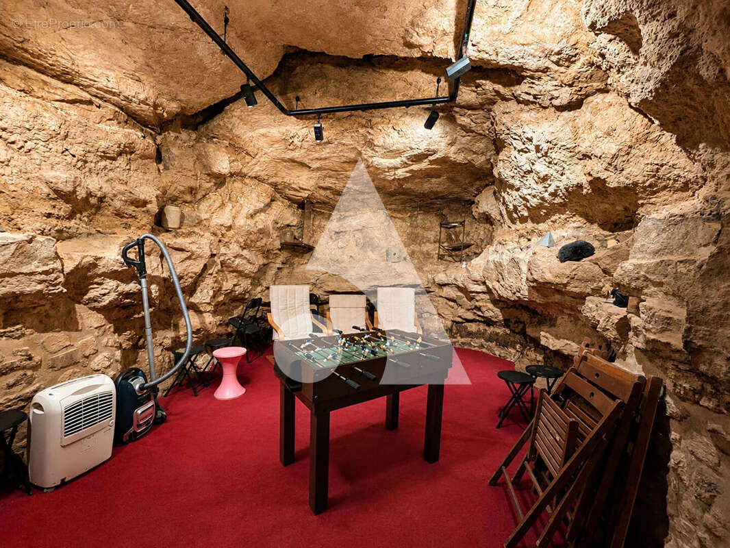 Maison familiale de caractère avec studio indépendant à La Frette - sur - Seine - photo 5
