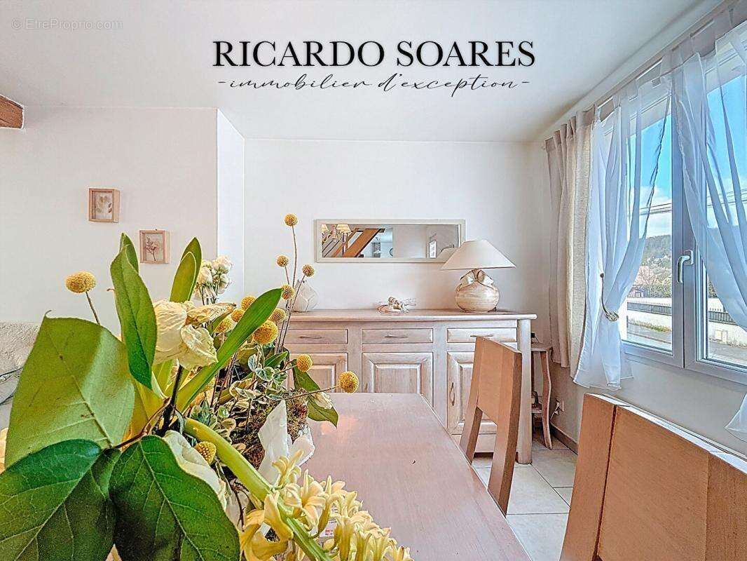 60290 monchy-saint-eloi - maison familiale 164m2 au sol / 4 ou 5 chambres / 2 garages / jardin - photo 6