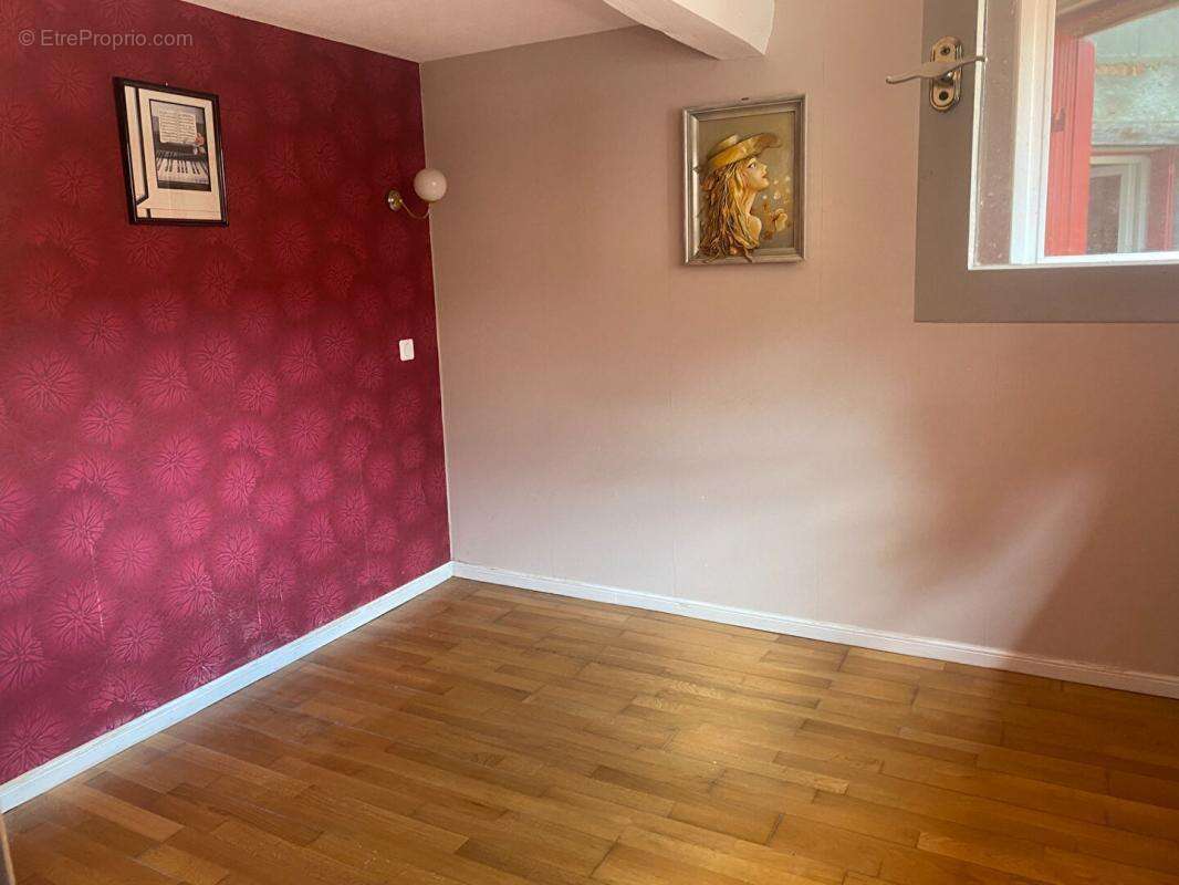 Maison Tournon Saint Pierre 4 pièce(s) 93 m2 - photo 8