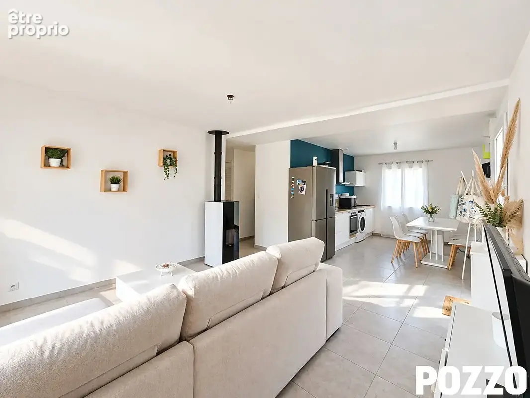 Maison de plain-pied avec beau terrain  Saint-Planchers - photo 4