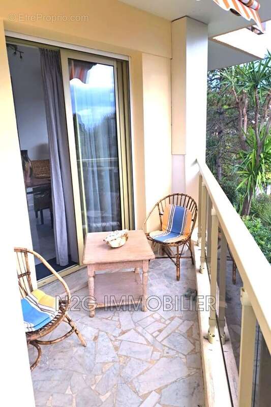 Appartement à LE CANNET