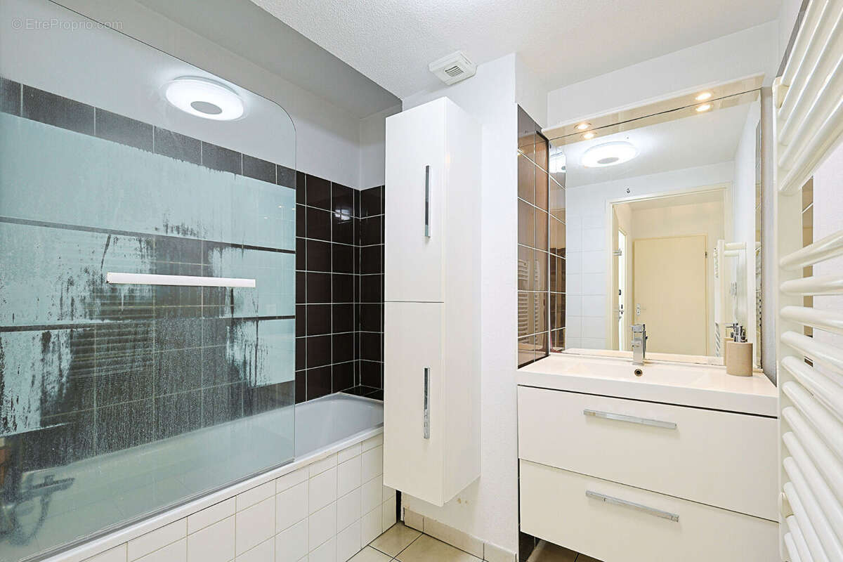 Appartement à MARSEILLE-14E