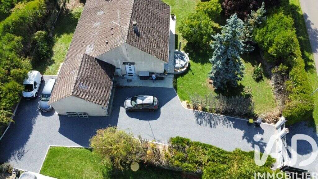 Maison 121 m² à Aulnay-La-Riviere  - photo 4