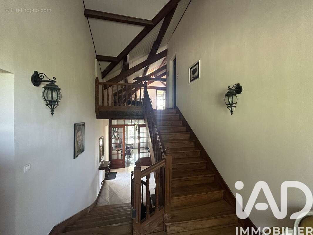 Photo 9 - Maison à YVRAC-ET-MALLEYRAND