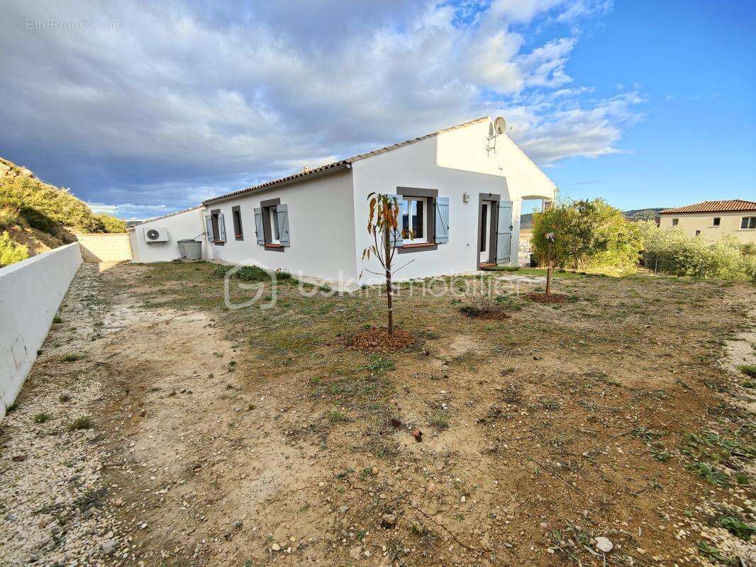 Maison à MONTREDON-DES-CORBIERES