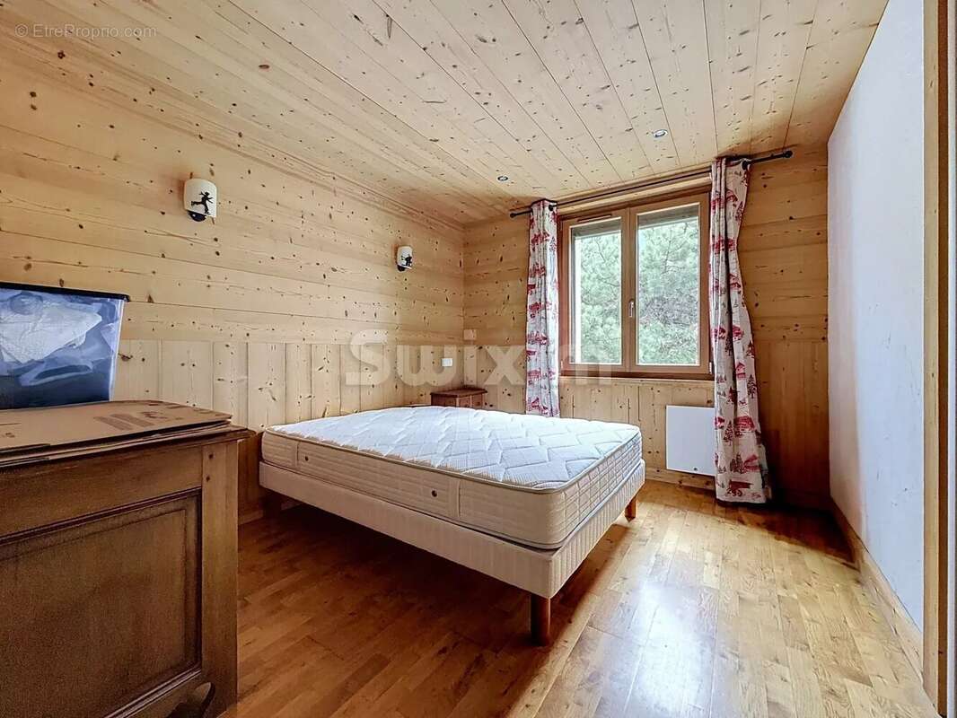 Grande maison composee de 2 appartements et garage - photo 18