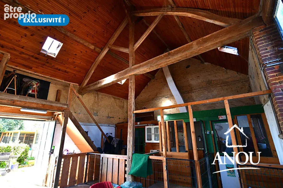 Fermette de charme avec dépendances sur plus de 5 000 m² - photo 11