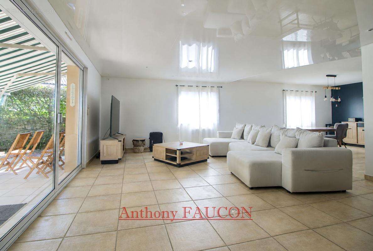 Maison Rives De L Yon 5 pièce(s) 122 m2 - photo 5