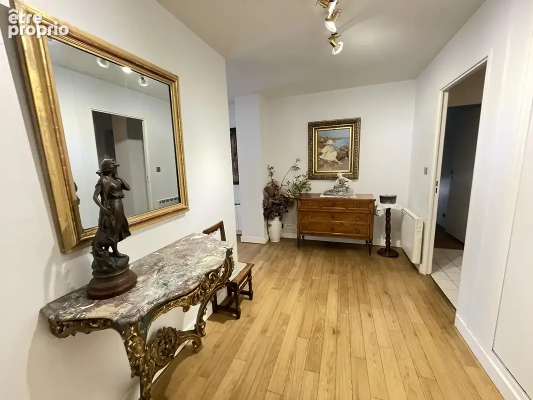Centre-ville / gare, bel appartement 4 pieces 109 m2 avec box, parking et ascenseur - photo 2