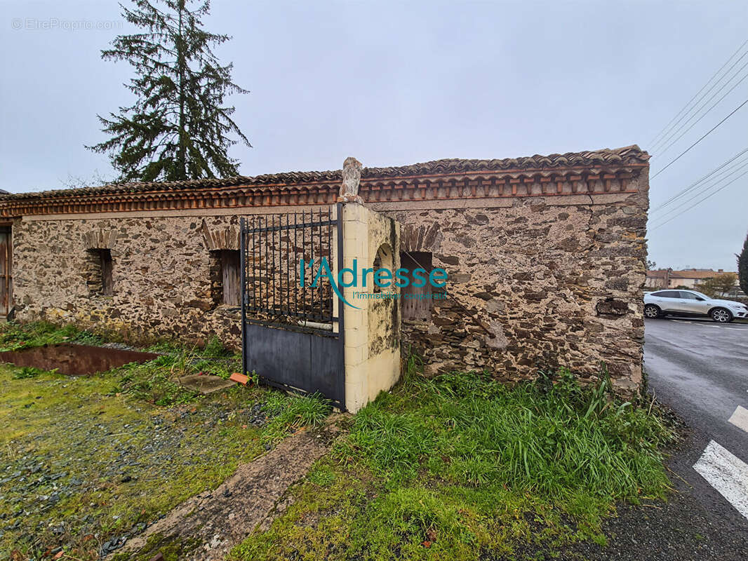 Maison à CHAUDRON-EN-MAUGES