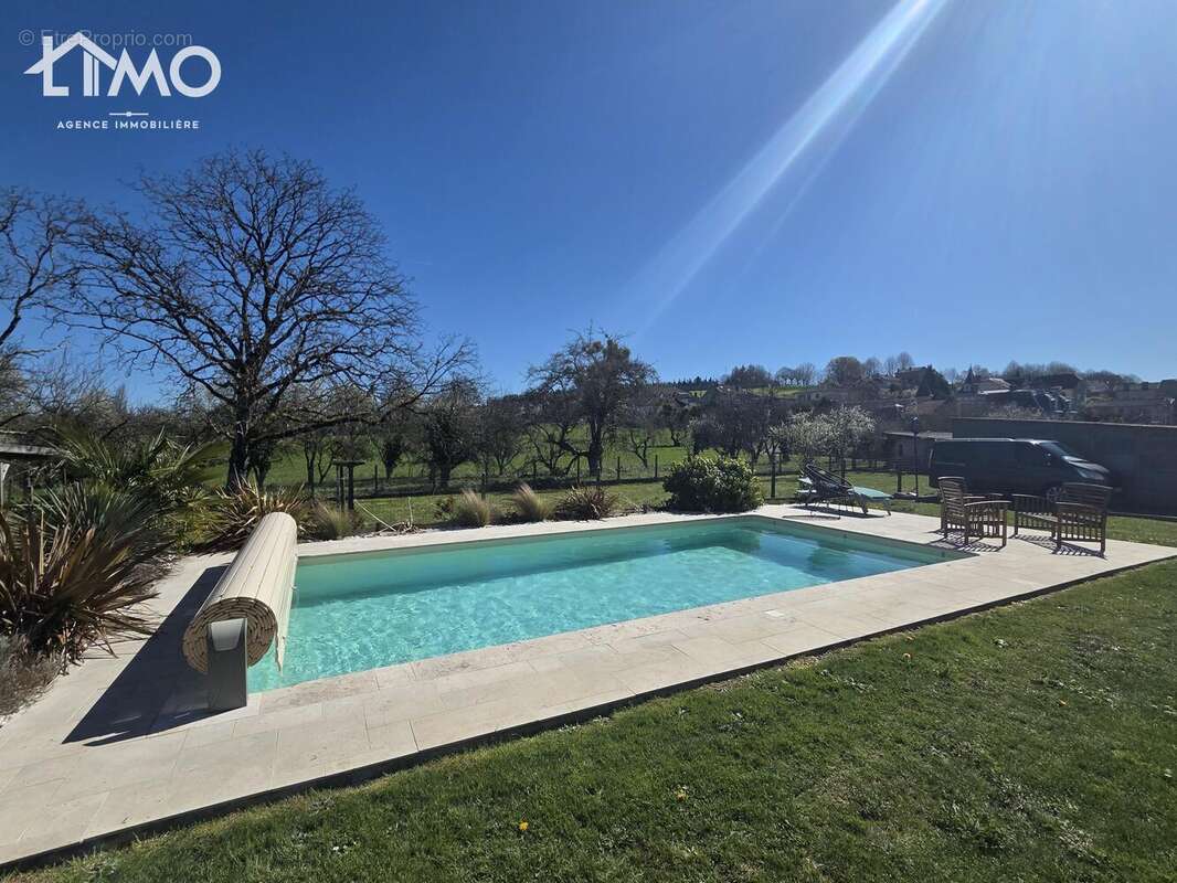 n°3 - Maison à SAINT-LEONARD-DE-NOBLAT