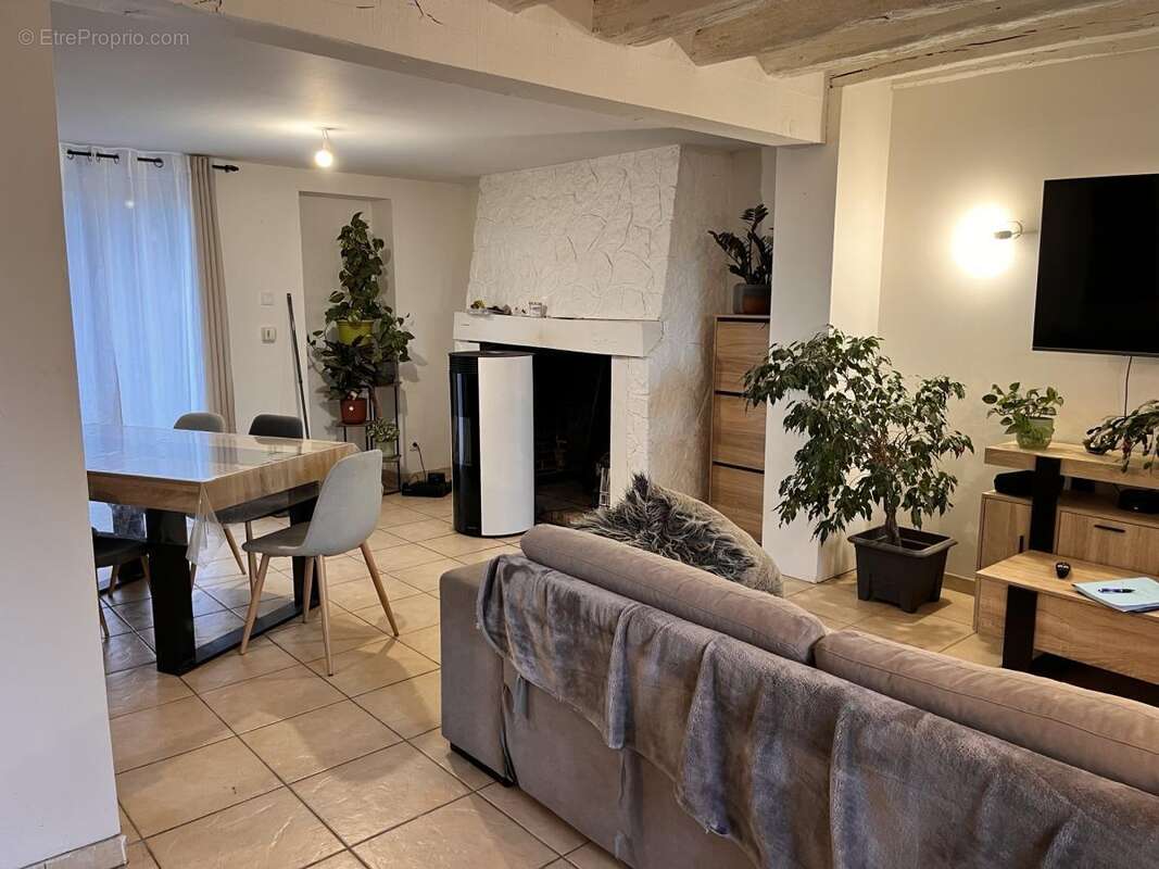 Maison à ARCIS-LE-PONSART