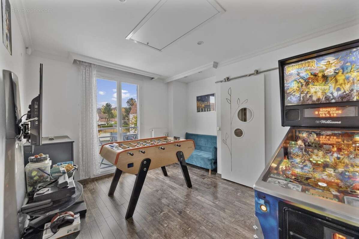 Maison à LAGNY-SUR-MARNE