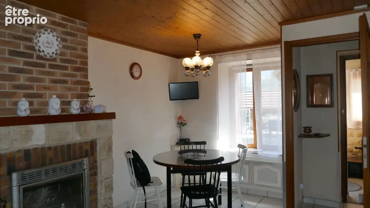 Maison de village 91m² à faverges-seythenex - photo 2