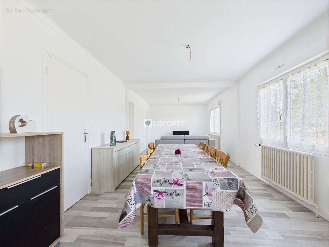 Maison à PLONEOUR-LANVERN