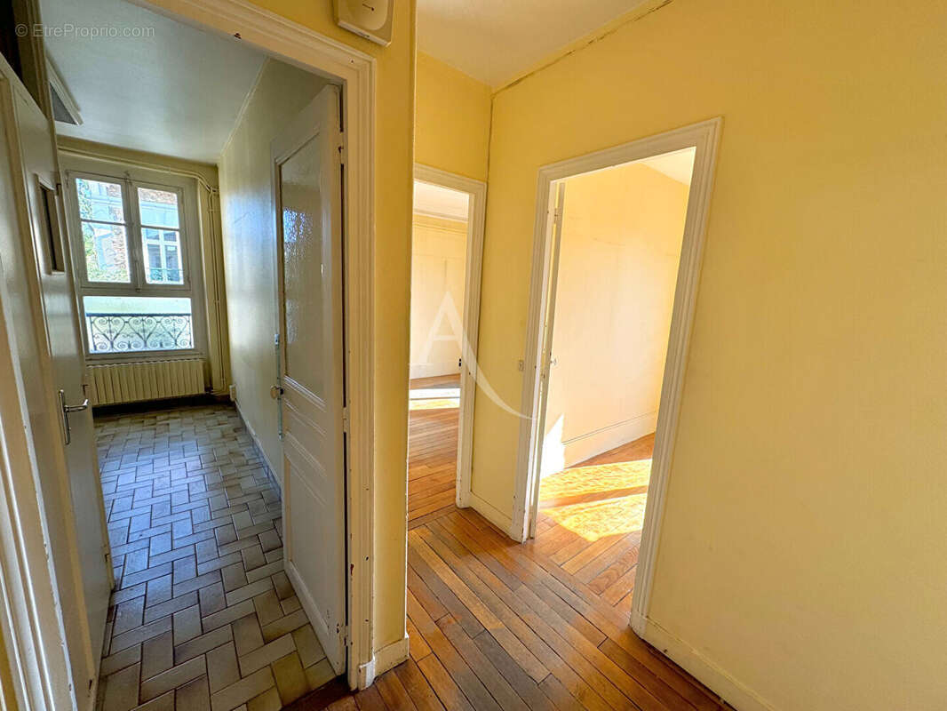 Appartement à FONTENAY-SOUS-BOIS