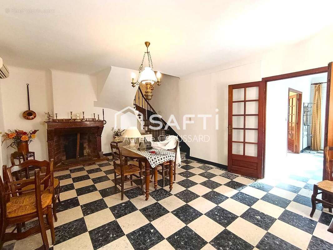 Photo 2 - Maison à CUXAC-D'AUDE