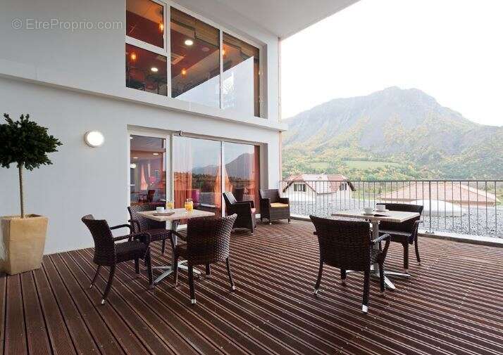 Appartement à ROUSSET