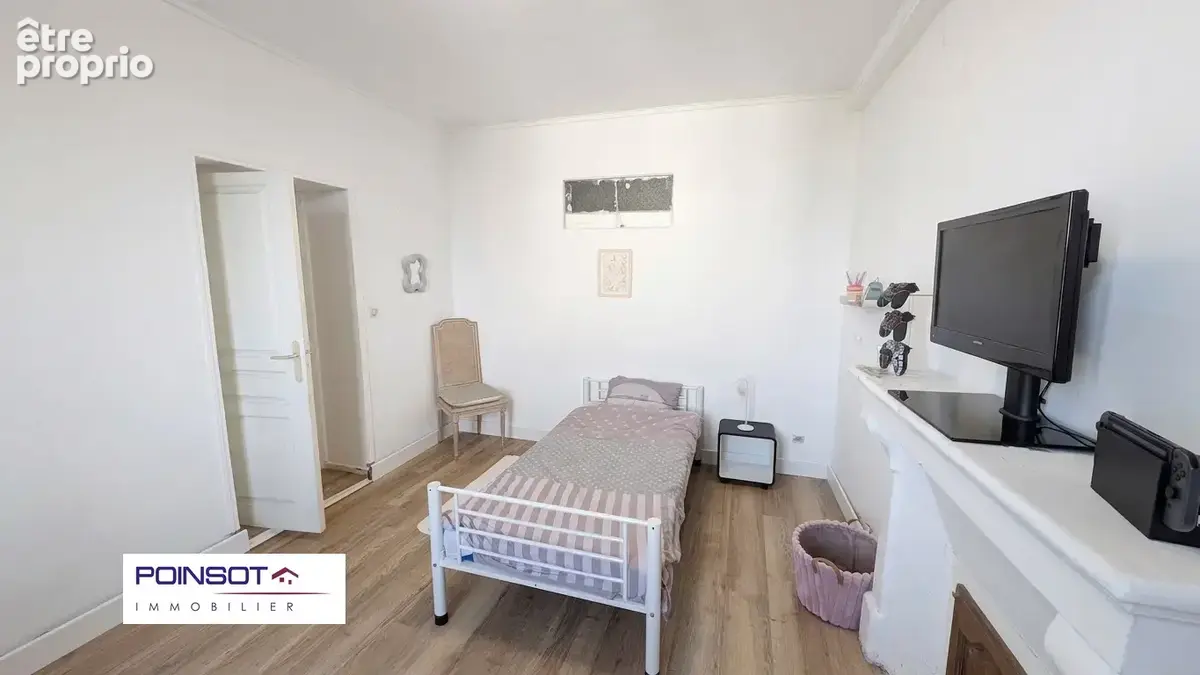 Grande maison de bourg 145 m2 - photo 5