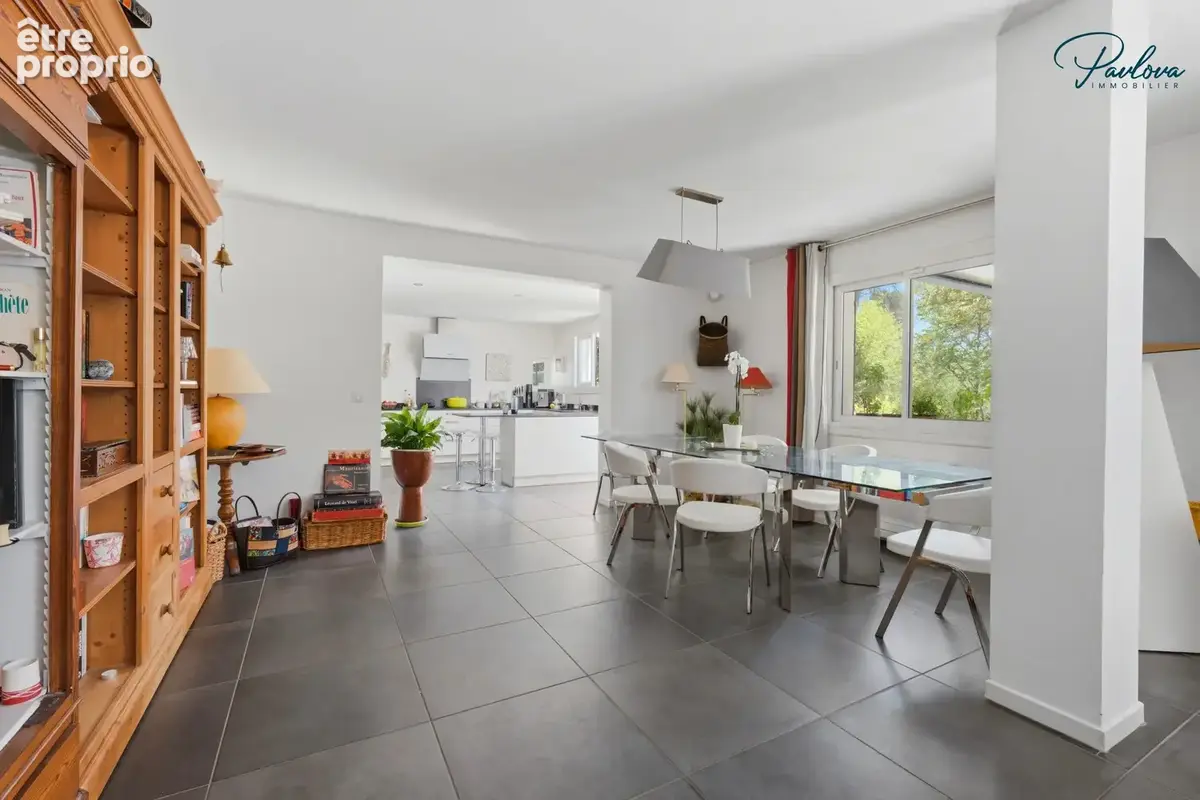 Maison 8 pièces 270 m² à vendre à Saint-Clement-De-Riviere (34980) - photo 9