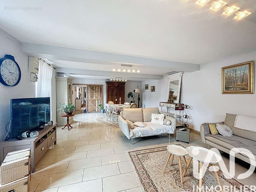 Maison 240 m² à Maslacq  - photo 6