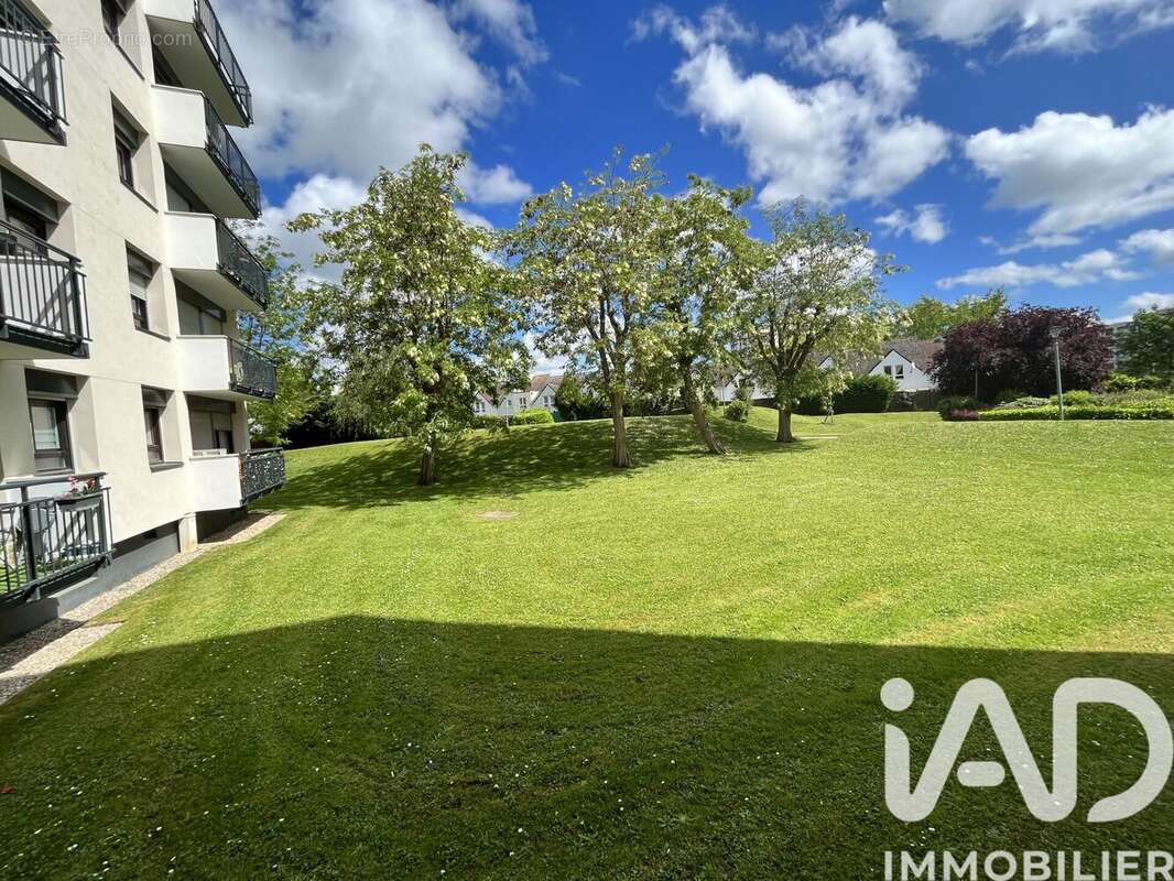 Photo 7 - Appartement à LES CLAYES-SOUS-BOIS