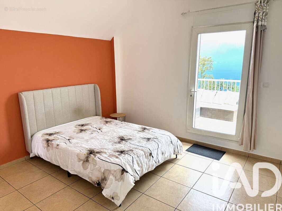 Photo 5 - Appartement à LES TROIS-BASSINS