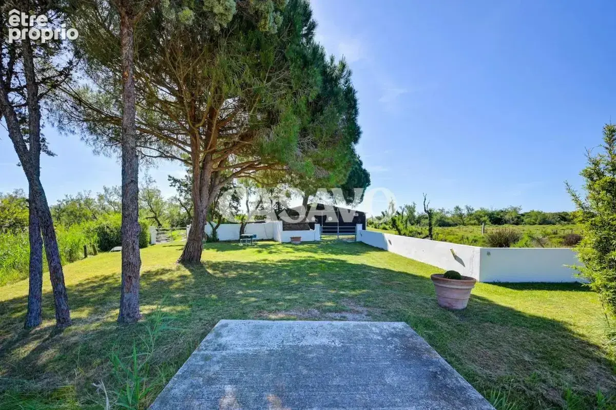 Vente Maison 8 pièces de 300m² - 13460 Saintes-Maries-de-la-Mer - photo 26