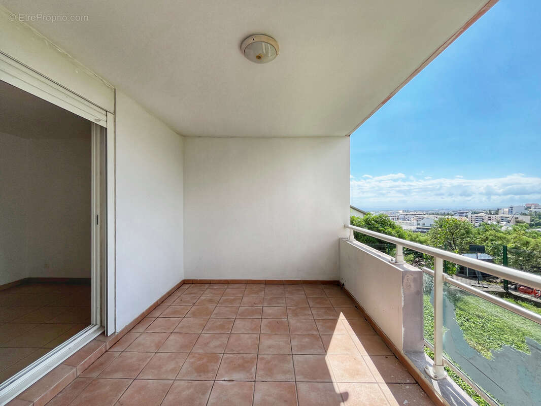 Appartement à SAINT-DENIS