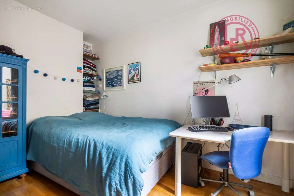 Appartement à PARIS-10E