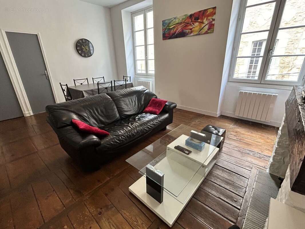 salon - Appartement à CAHORS