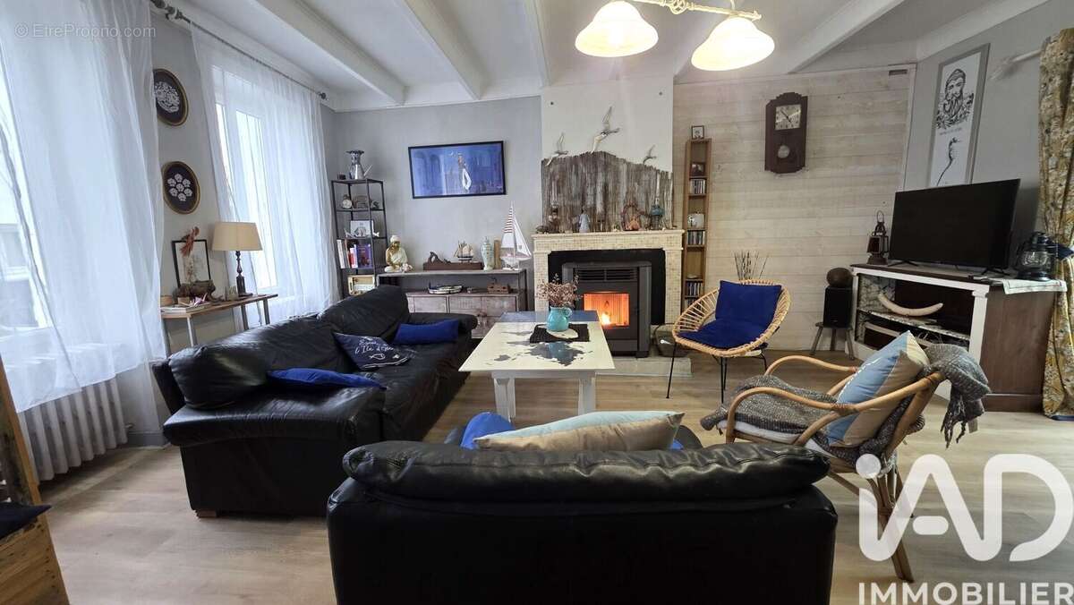 Photo 2 - Maison à MARENNES