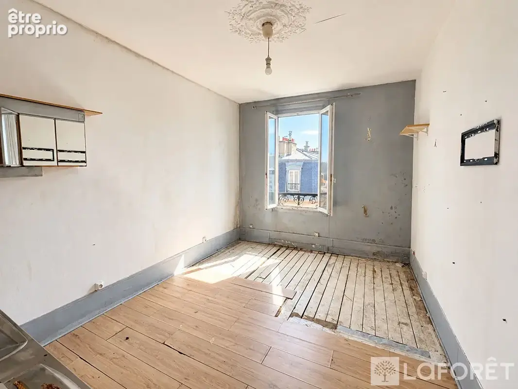Appartement à LEVALLOIS-PERRET