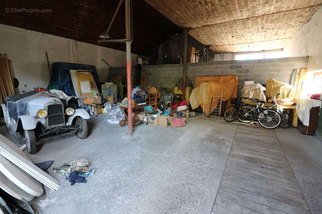 Terrain à CASTELJALOUX