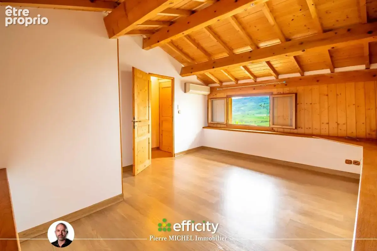 Maison 7 pièces 136 m² à vendre à Bessenay (69690) - photo 16