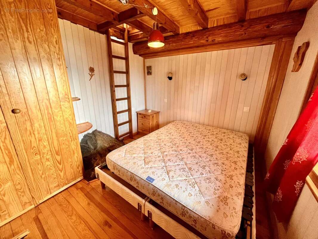 Appartement à LES ANGLES