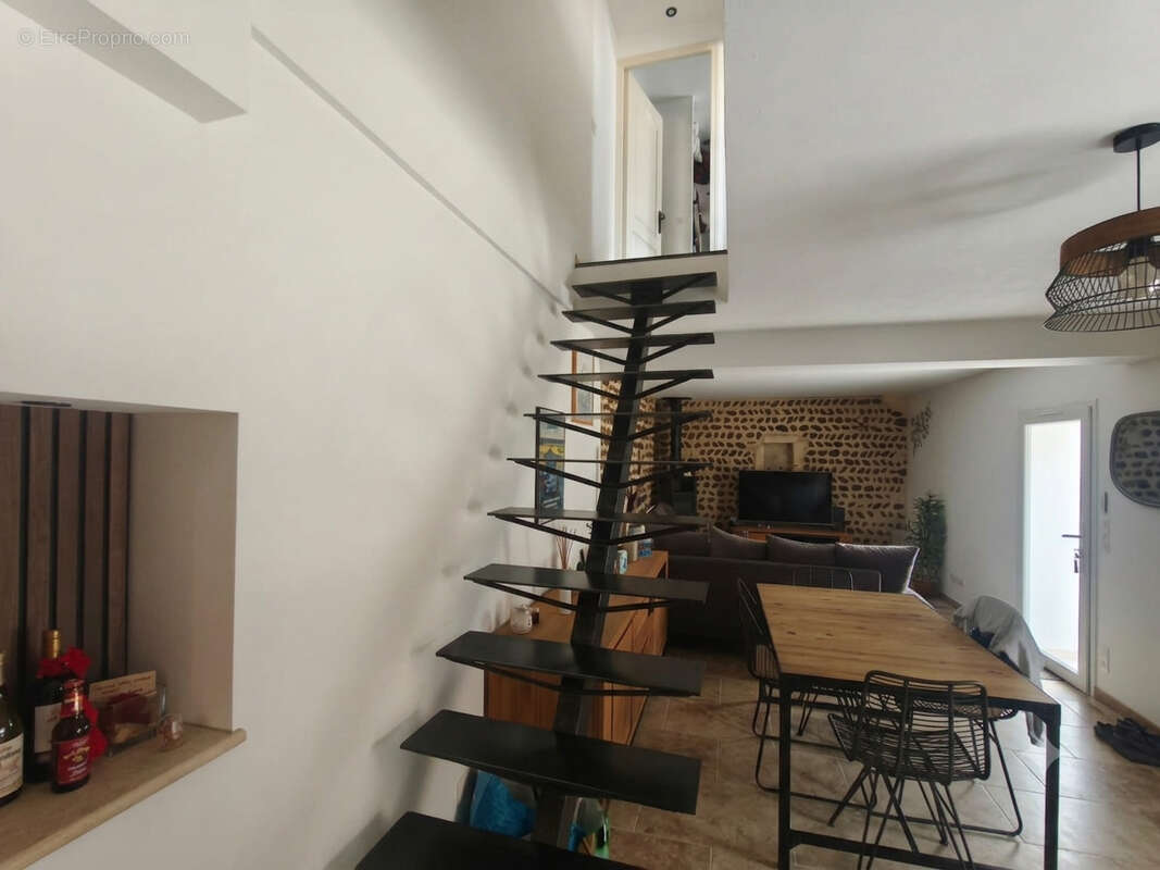 Maison Arles 3 pièce(s) 60,96 m2 - photo 8