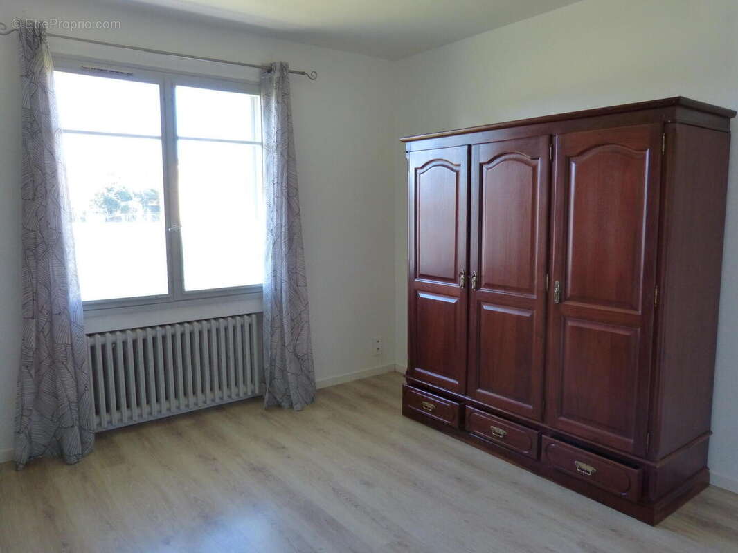 m chambre 4