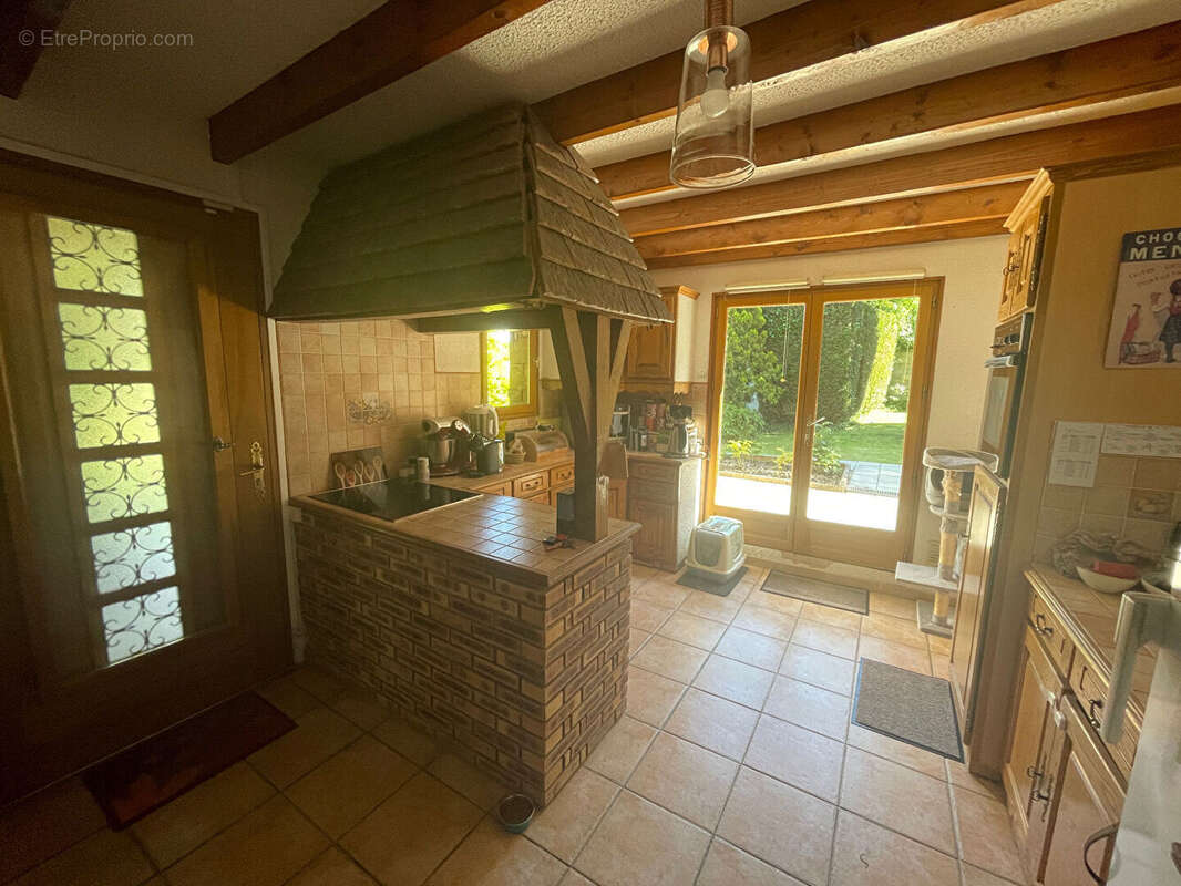 Maison à NEUVY-EN-DUNOIS