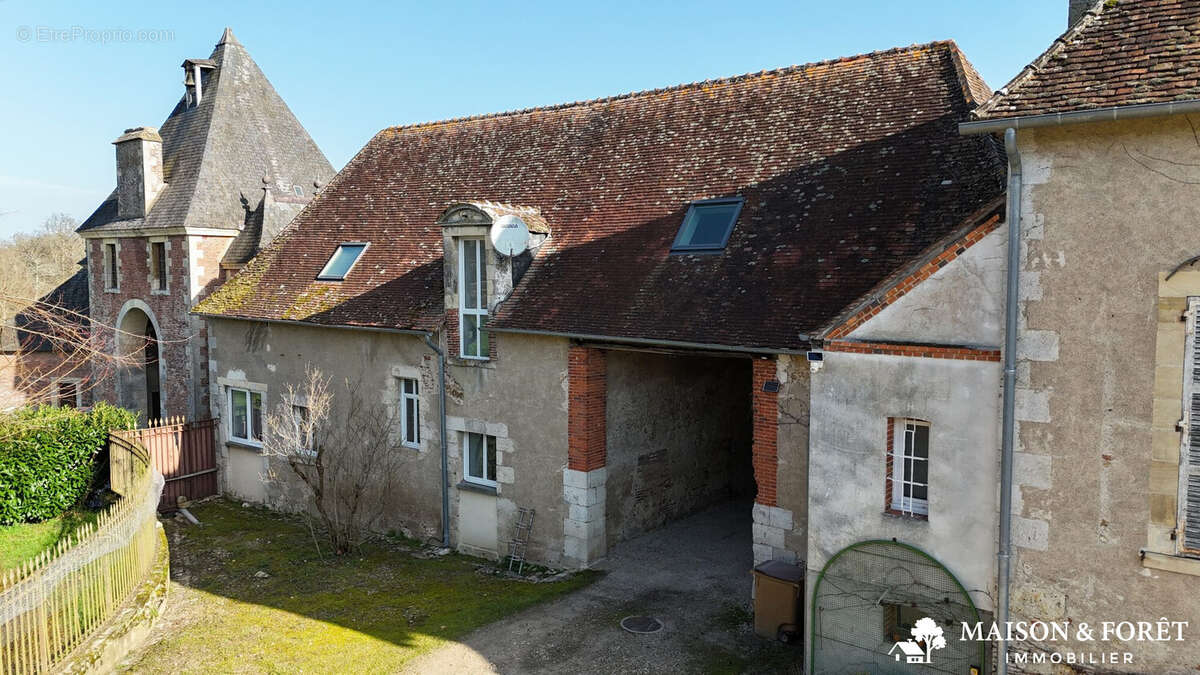 Maison à DAMPIERRE-EN-BURLY