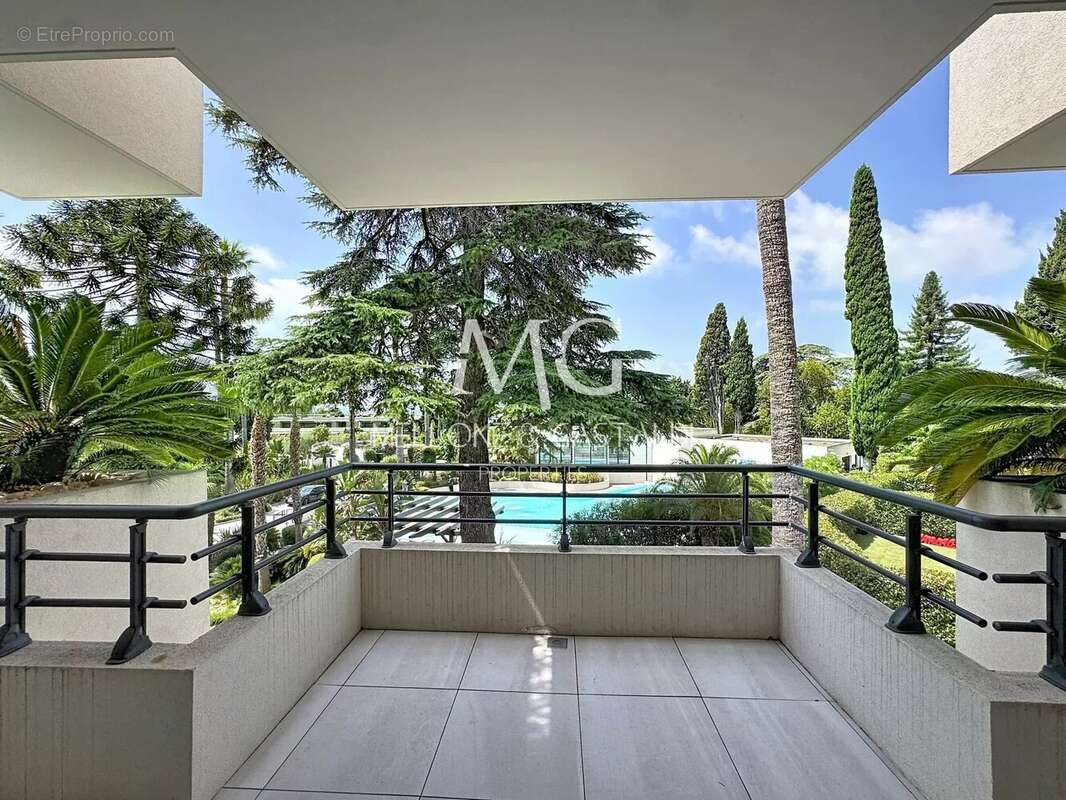 Cannes oxford – 4 pièces d’exception de 157 m² – terrasses, vue mer, 3 garages – résidence de prestige - photo 17