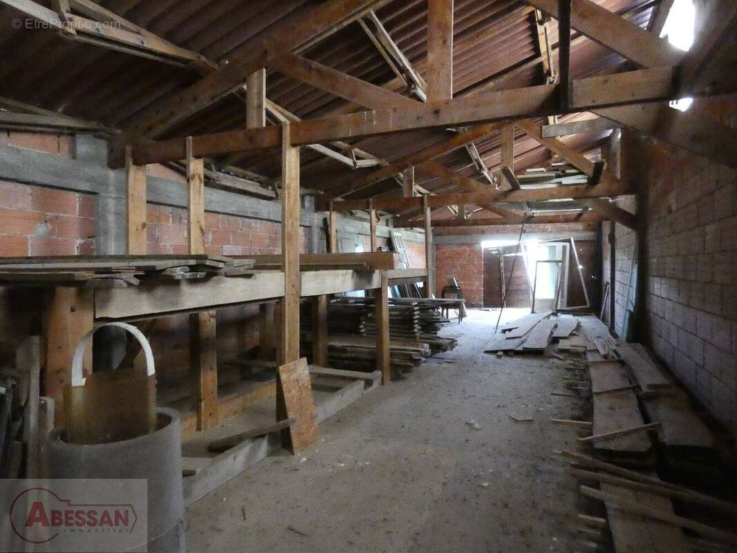 Commerce 343 m² à Cordes-Sur-Ciel  - photo 5