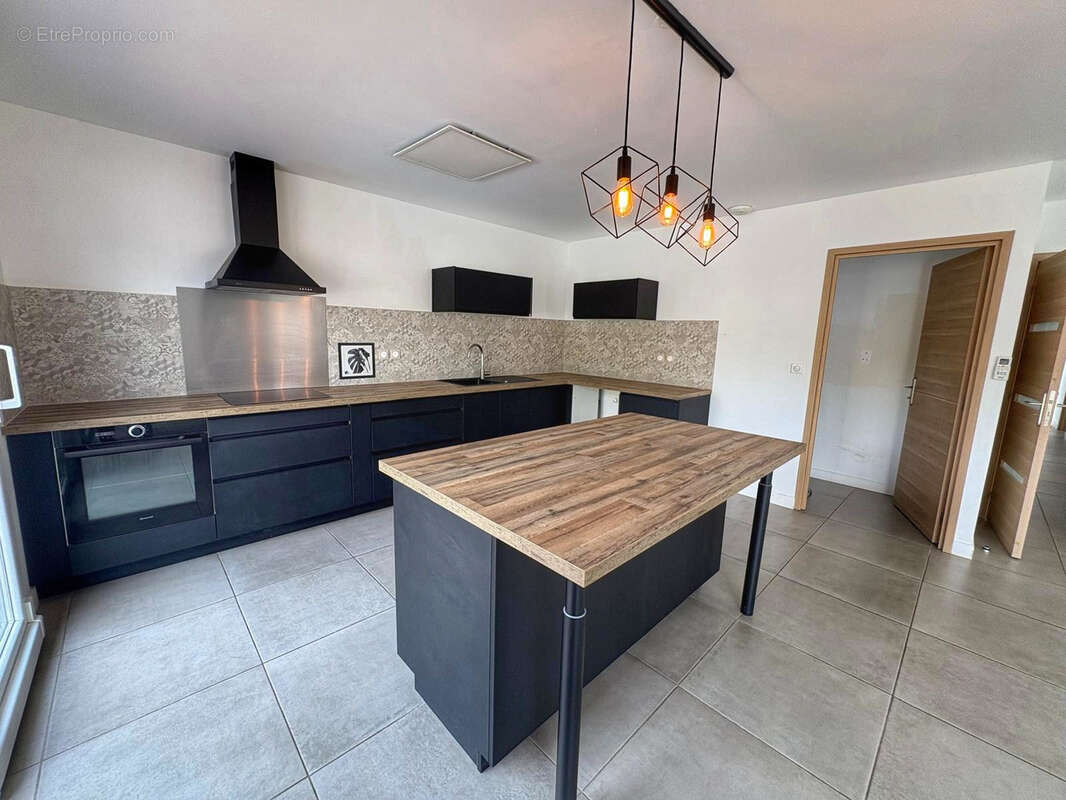 Maison à BON-ENCONTRE